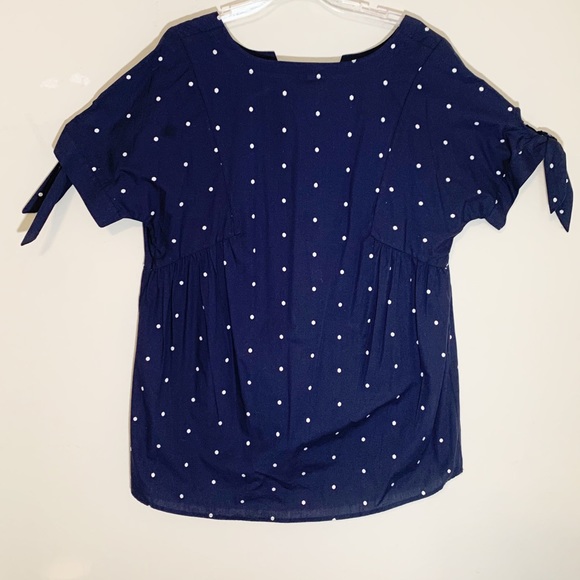 NWT Isabel Maternity (size L)Navy Polka Dot Short sleeves, keyhole ties, Top - Picture 6 of 11